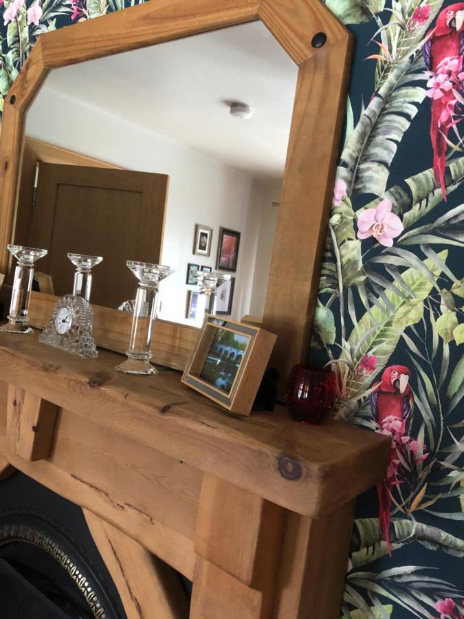Bed and Breakfast Red Row House Burnfoot Esterno foto