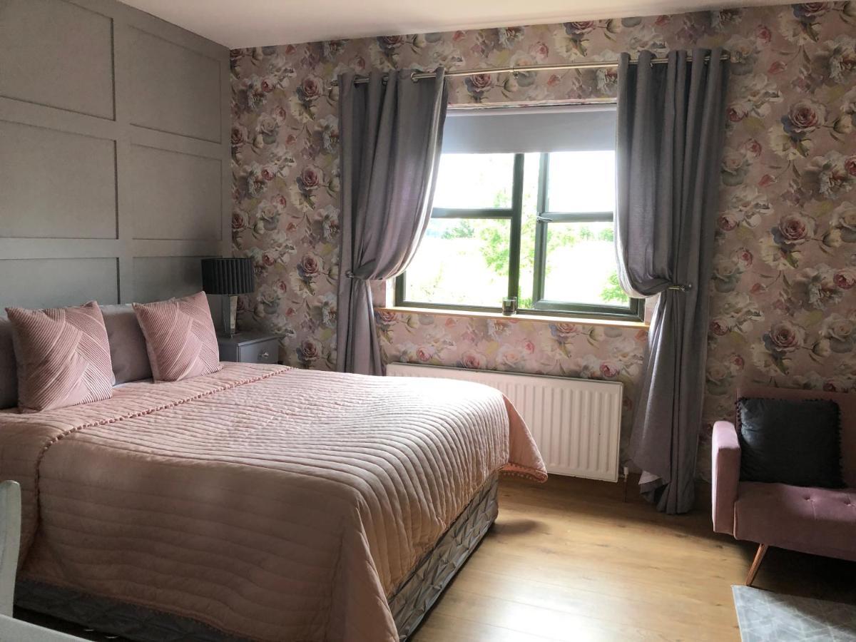 Bed and Breakfast Red Row House Burnfoot Esterno foto
