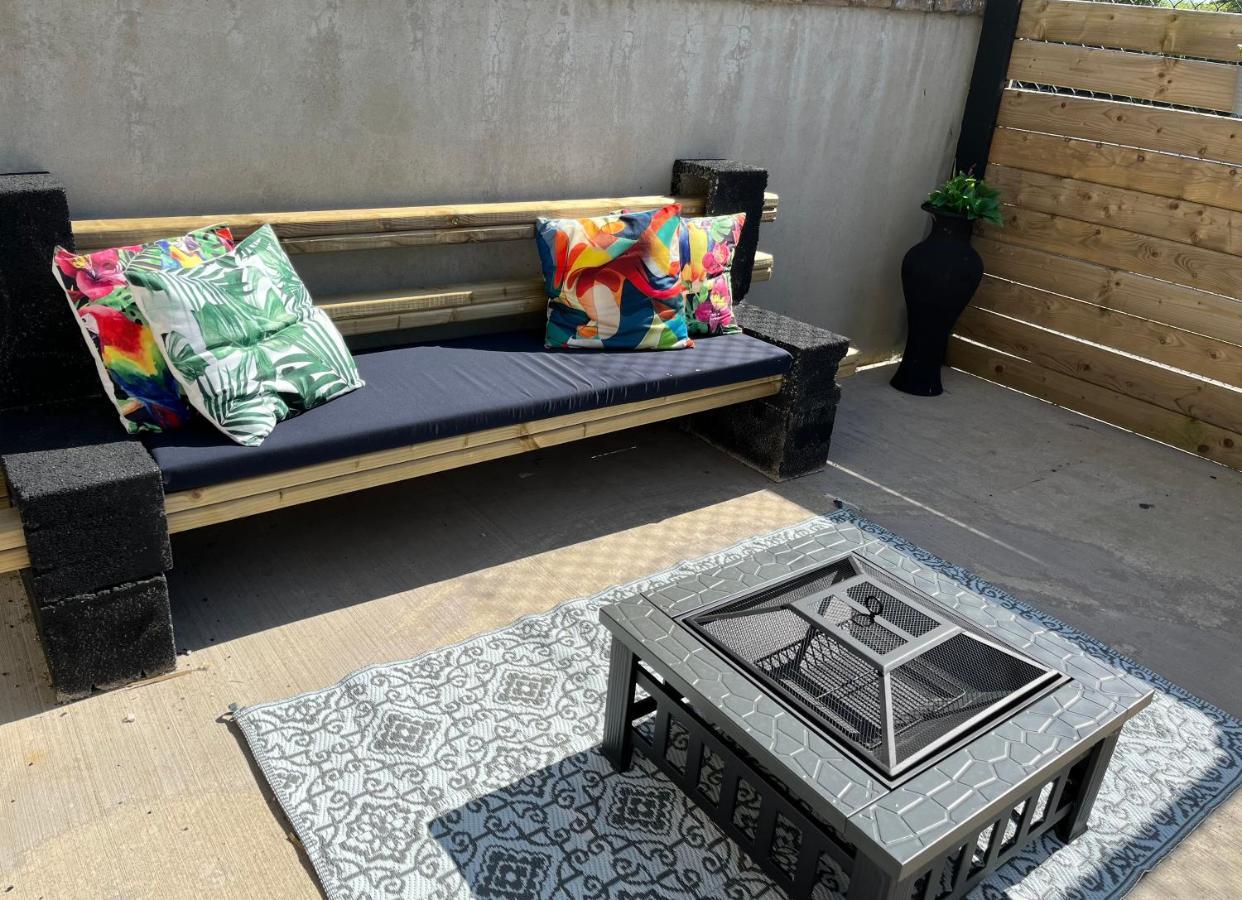 Bed and Breakfast Red Row House Burnfoot Esterno foto